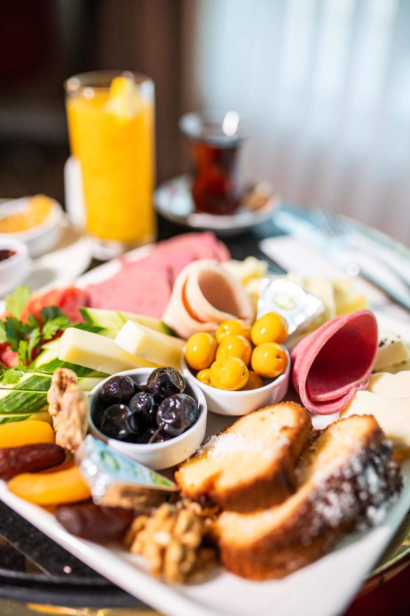 Hotel Ramada Encore Kartal Istanbul